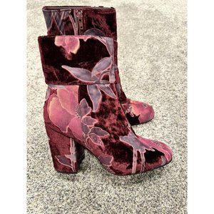STEVE MADDEN Floral Velvet Ankle Boots - Burgundy